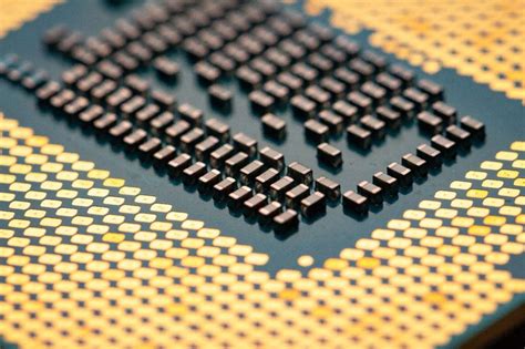 Single Core vs. Multi Core CPUs (Full Comparison) - Pigtou