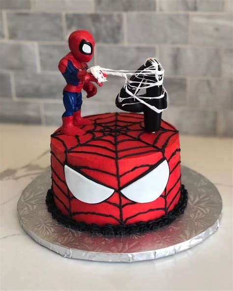 15 Spiderman Cake Ideas That Are a Must For a Superhero Birthday