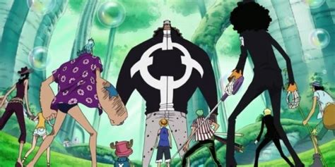 One Piece: The 10 Most Powerful Villains Luffy Has Fought Against (Pre-Time Skip)