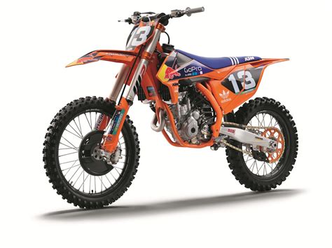 2016 KTM 250 SX-F Factory Edition - Reviews, Comparisons, Specs - Motocross / Dirt Bike Bikes ...