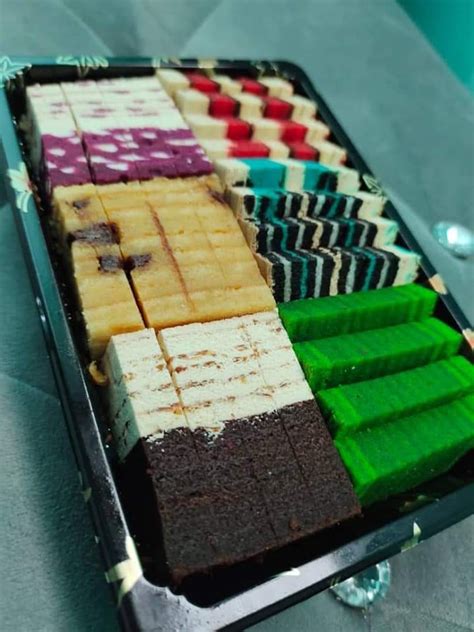 Kek Lapis Sarawak, Food & Drinks, Homemade Bakes on Carousell