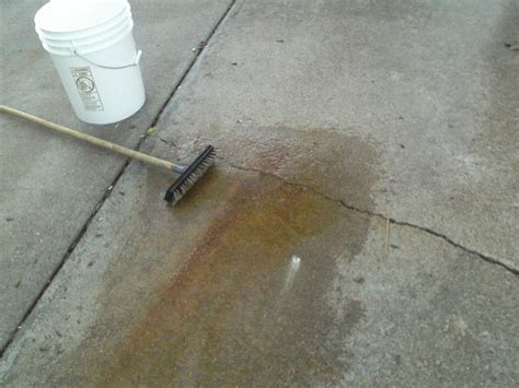 Rust Remover for Concrete Stone and Masonry Surfaces - Singerman ...