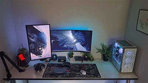 Black and White Gaming Setup by Nihileon on DeviantArt