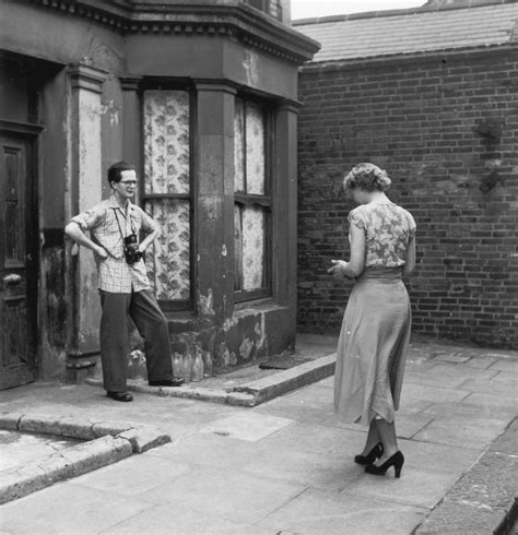 Tourist outside 10 Rillington Place | Historical london, London pictures, Horror house