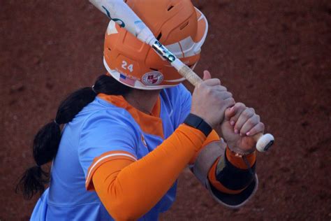 Lady Vols’ NCAA Tournament softball regional projection ahead of Arkansas series