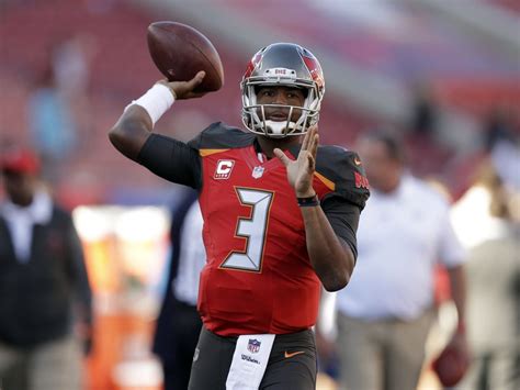 NFL suspends Buccaneers QB Jameis Winston for 3 games - syracuse.com