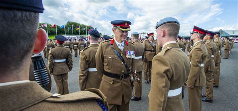 Junior Soldiers Stride Towards New Careers | The British Army