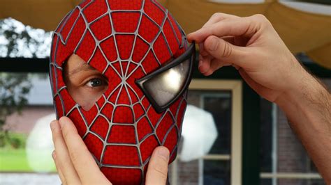 Spider-Man Magnetic Eyes Removal - 3D Printed Under Shell Mask - YouTube