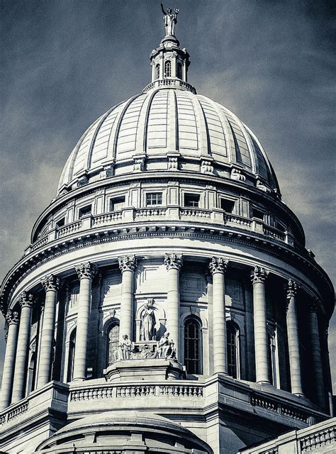 Wisconsin State Capitol Photograph by Douglas Ransom - Pixels