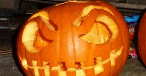 How to Hollow Out a Pumpkin for Halloween