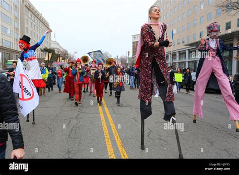 Washington dc parade band hi-res stock photography and images - Alamy