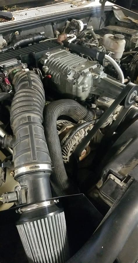 2010 4.0SOHC Eaton supercharger installed : r/fordranger