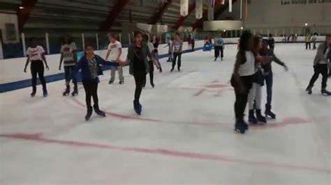 2014 Ice Skating Lee Valley Ice Centre - YouTube