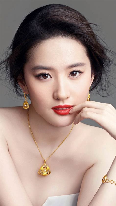 Download famous, celebrity, liu yifei, 2018 1080x1920 wallpaper, 1080p ...