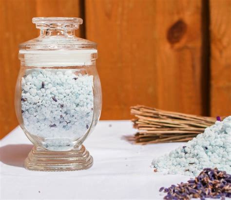 Love Potions, Charms, and Such (+3 Recipes!) – Herbal Academy