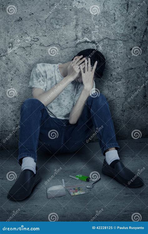 Drugs user hallucinating 1 stock image. Image of depression - 42228125