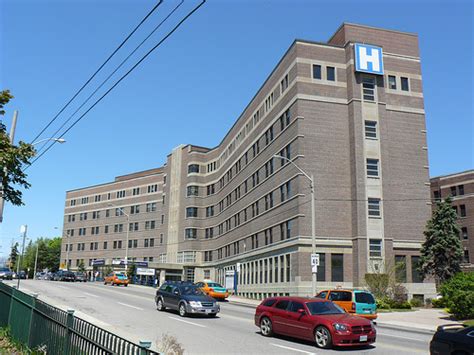 Toronto East General Hospital - Health Care Relocations