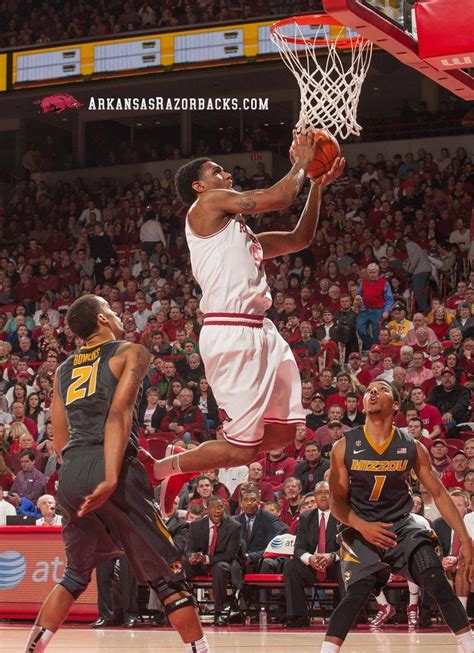 Arkansas vs Missouri | Basketball star, Basketball, Basketball program