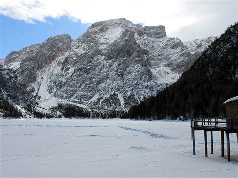 Christmas at Pragser Wildsee - Dolomites - South Tyrol - south-tirol.com