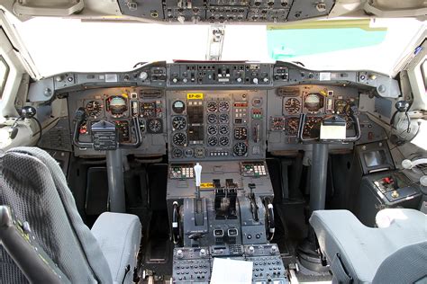 Iran Air Airbus A300 cockpit - Flightcon.net