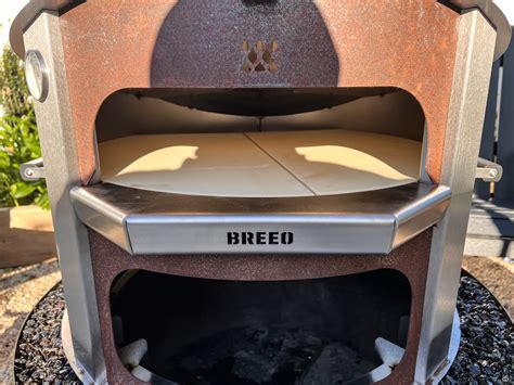 BREEO Live Fire Pizza Oven review - The Gadgeteer