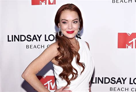 Lindsay Lohan To Star In Netflix Holiday Romantic Comedy