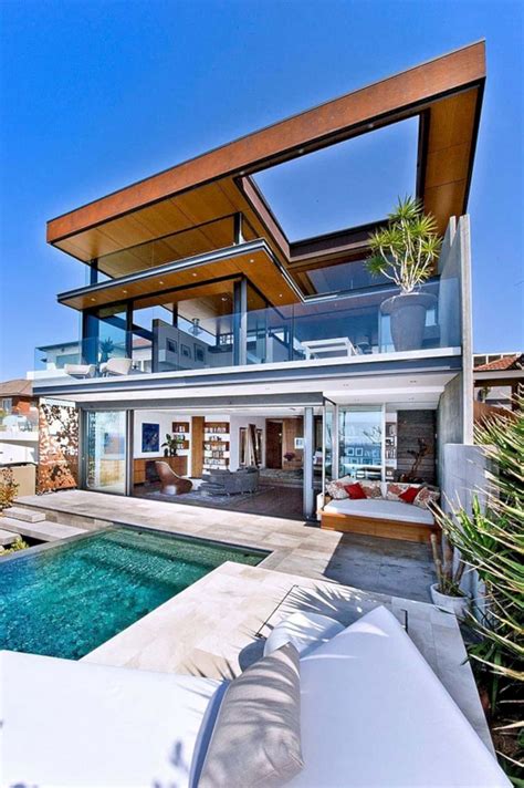 Modern Beach House Design Ideas to Welcome Summer | Futurist Architecture Luxury Beach House ...