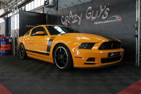 Mustang BOSS 302 - Performance Motors