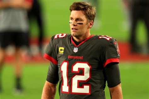 Fans create petition to get Tom Brady to pay back PPP loan - Flipboard