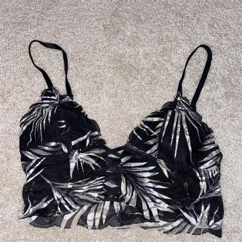 super cute A cup bralette from Victoria’s Secret... - Depop