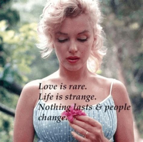 25 Famous Marilyn Monroe Love Quotes (2023)