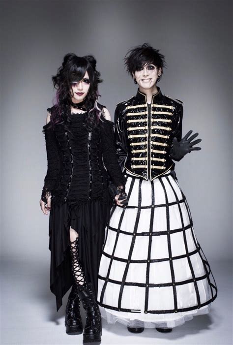 Takashi, Tomo: Dadaroma | Visual kei, Japanese street fashion, Visual kei outfits