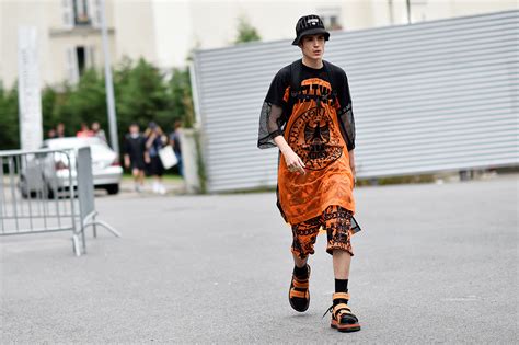 Streetsnaps: Paris Fashion Week 2015 Spring/Summer Part One | HYPEBEAST