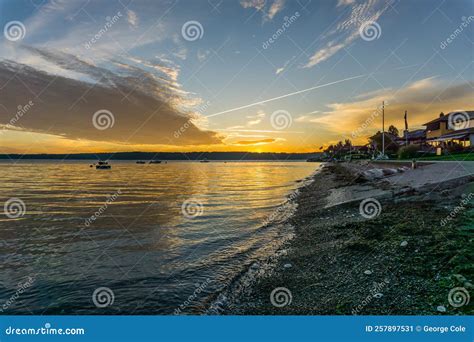 Burien Waterfront Sunset 4 stock image. Image of sound - 257897531