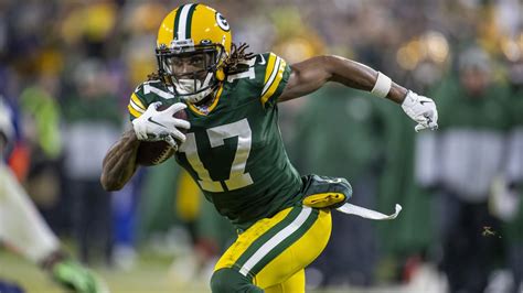 Will Packers' Davante Adams receive some WR help?