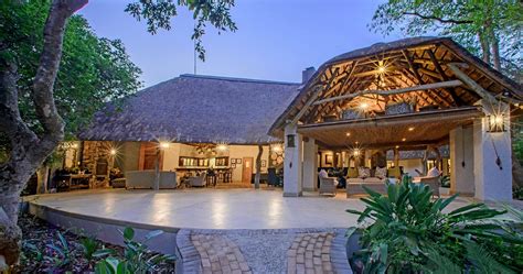 Savanna Game Lodge in Sabi Sands Game Reserve - Kruger National Park ...