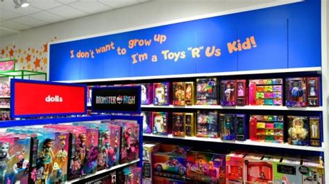 Toys R Us Reopens in Macy's Stores: Where to Shop in DC, Maryland ...