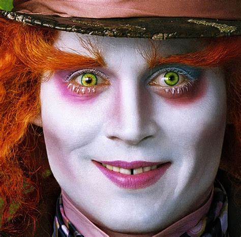 Updated:Tim Burton's ALICE IN WONDERLAND new hi-res PHOTOS! — GeekTyrant