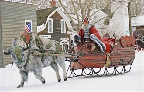 Elf - The Most Iconic Santa Sleighs in Movie History | Complex