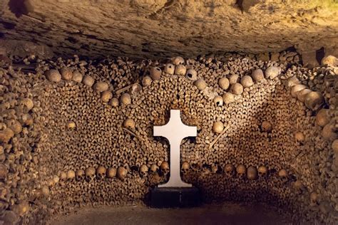 Catacombs of Paris | Important information before you visit!