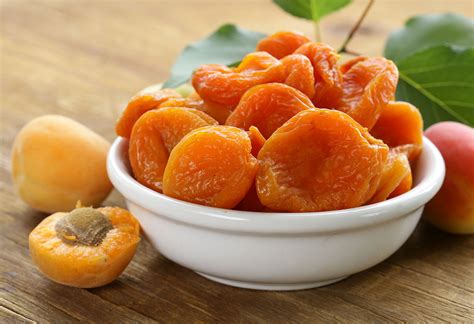 Apricot for Babies: Nutritional Value, Health Benefits & Recipes