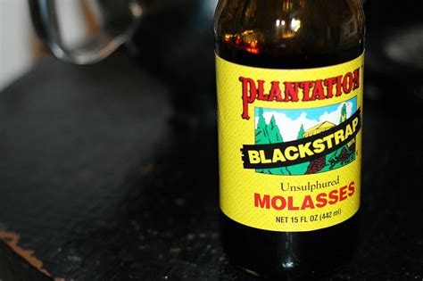 Molasses: Nutritional Facts and Health Benefits