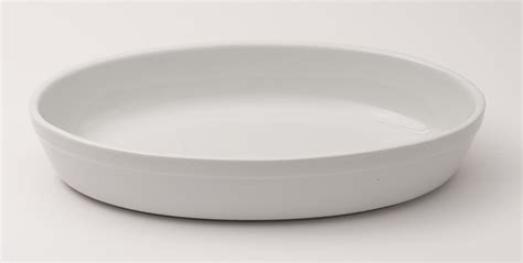 Dish - White Oval Serving Dish 34 x 23 cm - Cambridge Catering Hire