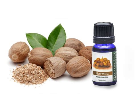 Nutmeg Essential Oil: Our 4 Best Benefits