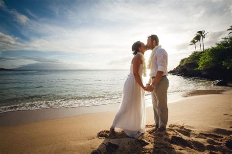 "Just The Two Of Us" Elopement Package | Hawaii wedding packages ...