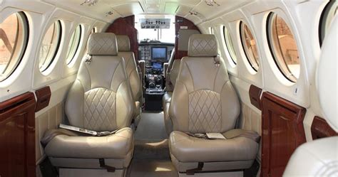 Detroit Best Charter Aircraft | King Air 200