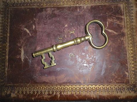 Antique Brass Key | Etsy | Antique brass, Antiques, Copper and brass