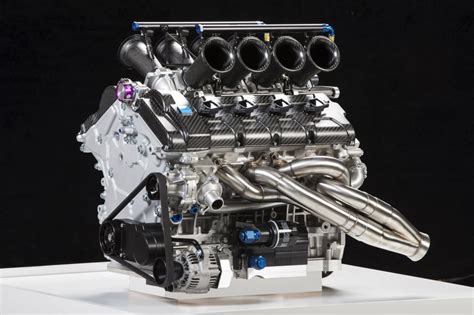 Hear Volvo's New V8 Supercars Engine Roar: Video