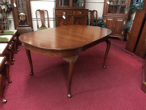 Vintage Dining Table, Henkel Harris Furniture, Virginia