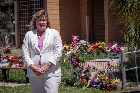 Queensland town of Tara grappling with grief in wake of Train family shooting siege claiming ...